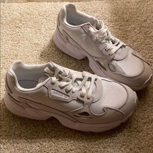 Adidas Falcon Size 7